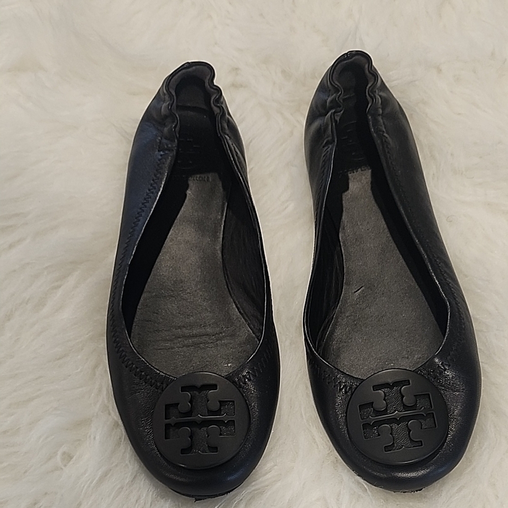 Tory Burch Black Ballet Flats with Logo Medallion